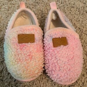 Amazon Kids rainbow Fuzzy Slippers